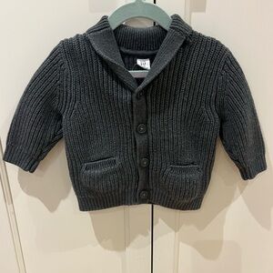 GAP Charcoal Knit cardigan Sweater 12-18m